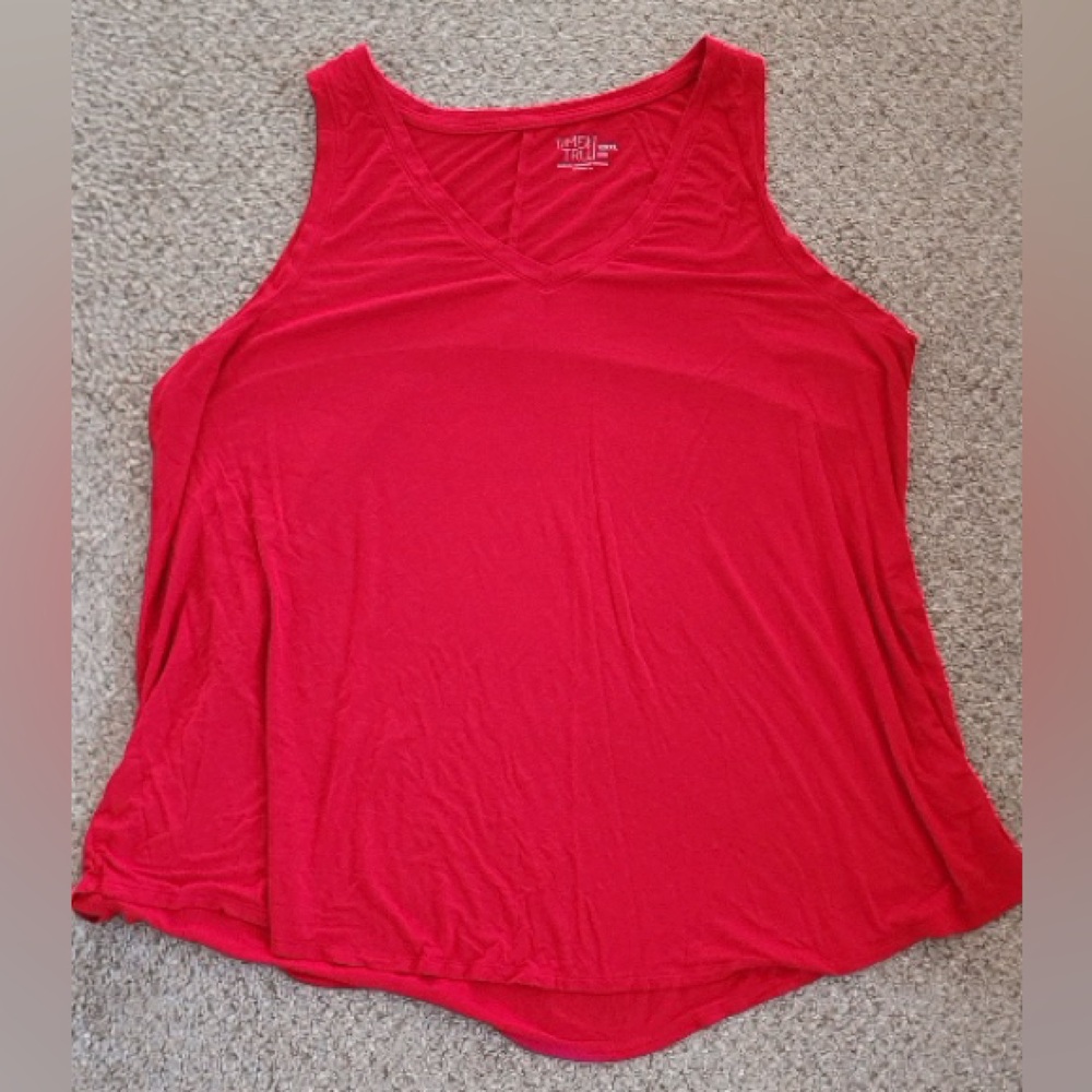 Time and Tru Red V-Neck Sleeveless Tank Top - Picture 2 of 8
